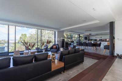 Casa de 4 alcobas en venta en Santa Ana Oriental Usaquen, Bogotá, 877 m² · foto 3 de 20