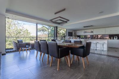 Casa de 4 alcobas en venta en Santa Ana Oriental Usaquen, Bogotá, 877 m² · foto 4 de 20