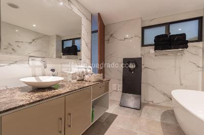 Casa de 4 alcobas en venta en Santa Ana Oriental Usaquen, Bogotá, 877 m² · foto 14 de 20