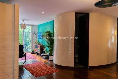 Apartamento en venta en Los Rosales, Bogotá · foto 2 de 12