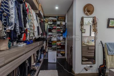 Casa de 3 alcobas en venta en La Calera, La Calera, 348 m² · foto 8 de 20