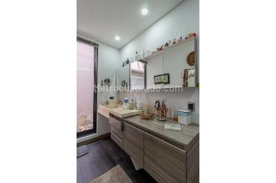 Casa de 3 alcobas en venta en La Calera, La Calera, 348 m² · foto 10 de 20