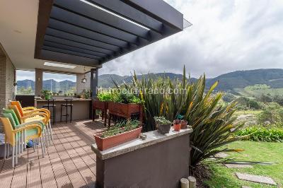 Casa de 3 alcobas en venta en La Calera, La Calera, 348 m² · foto 12 de 20