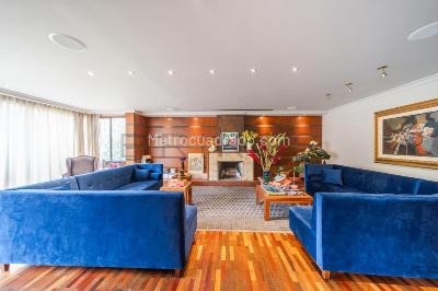 Apartamento de 5 alcobas en arriendo en El Refugio, Bogotá, 620 m² · foto 2 de 20