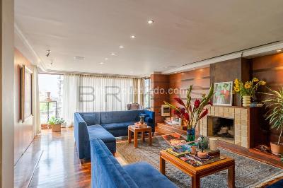 Apartamento de 5 alcobas en arriendo en El Refugio, Bogotá, 620 m² · foto 3 de 20