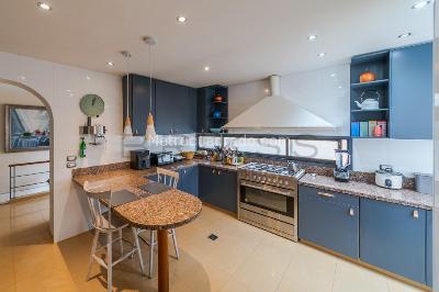 Apartamento de 5 alcobas en arriendo en El Refugio, Bogotá, 620 m² · foto 7 de 20
