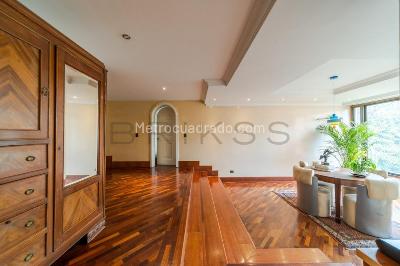 Apartamento de 5 alcobas en arriendo en El Refugio, Bogotá, 620 m² · foto 12 de 20