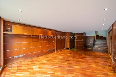 Apartamento de 5 alcobas en arriendo en El Refugio, Bogotá, 620 m² · foto 18 de 20