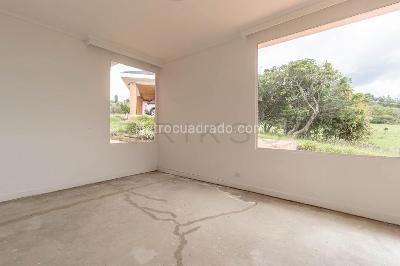 Casa en venta en Altos De Yerbabuena, Chía · foto 3 de 20
