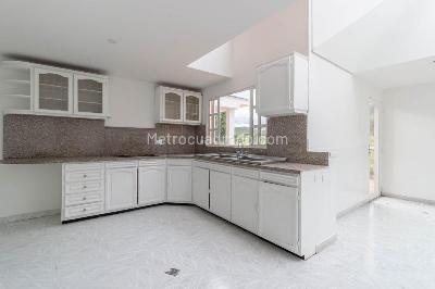 Casa en venta en Altos De Yerbabuena, Chía · foto 5 de 20