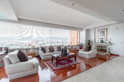 Apartamento de 5 alcobas en venta en Cerros De Suba (Localidad De Suba), Bogotá, 285 m² · foto 2 de 20