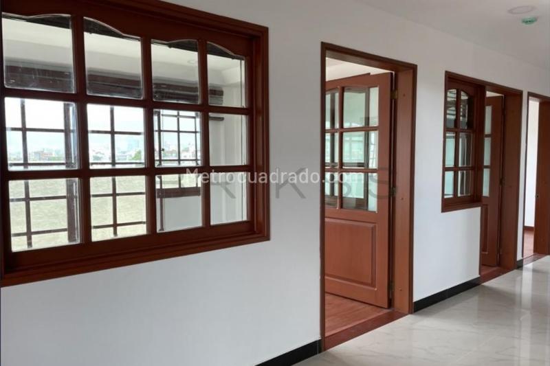 Piso – Bogotá, San Luis, Localidad Teusaquillo - Vista 2