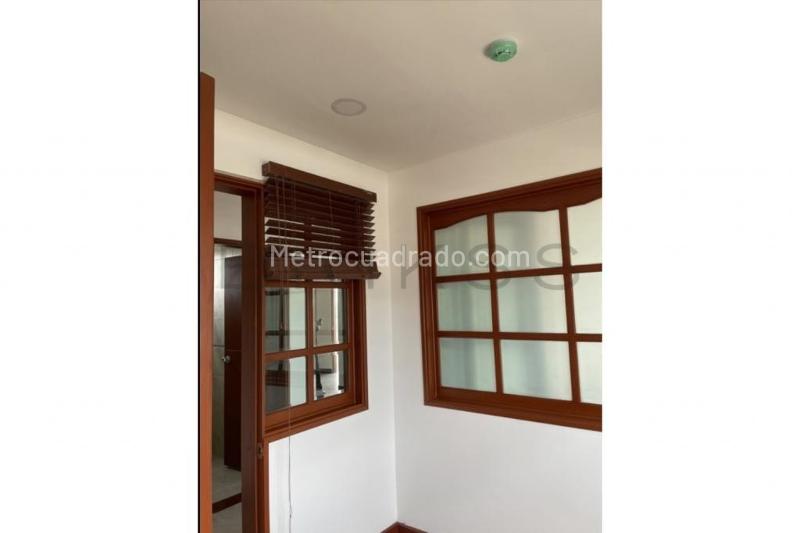 Piso – Bogotá, San Luis, Localidad Teusaquillo - Más
