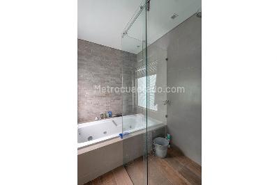 Casa de 4 alcobas en venta en La Calera, La Calera, 330 m² · foto 13 de 20
