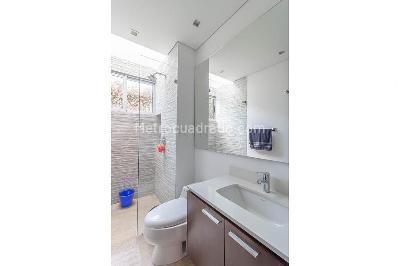 Casa de 4 alcobas en venta en La Calera, La Calera, 330 m² · foto 15 de 20
