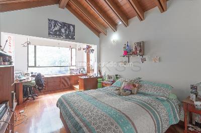 Casa de 5 alcobas en venta en Los Naranjos, Bogotá, 420 m² · foto 12 de 20