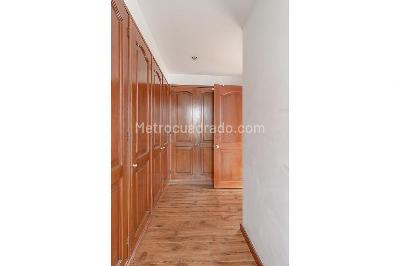 Apartamento en venta en Santa Barbara Central, Bogotá · foto 15 de 20