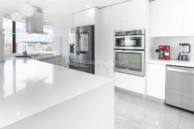 Apartamento de 5 alcobas en venta en La Calleja Usaquen, Bogotá, 240 m² · foto 8 de 20