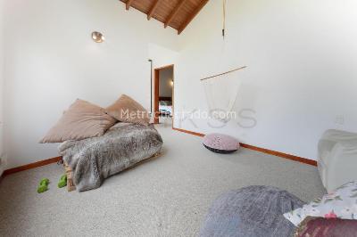 Casa de 5 alcobas en venta en La Calera, La Calera, 553 m² · foto 19 de 20