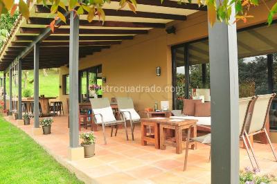 Casa de 4 alcobas en venta en La Calera, La Calera, 426 m² · foto 2 de 16