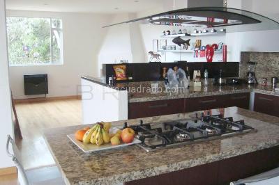 Casa de 3 alcobas en venta en Altos De Hycata, Chía, 507 m² · foto 5 de 20