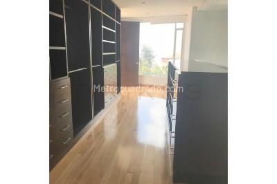 Casa de 3 alcobas en venta en Altos De Hycata, Chía, 507 m² · foto 11 de 20