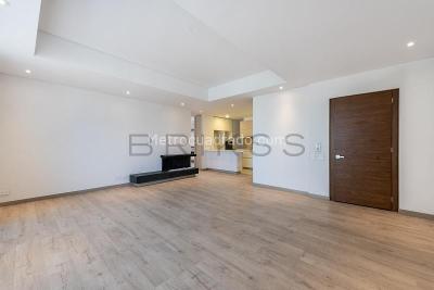 Apartamento en venta en Los Rosales, Bogotá · foto 2 de 14