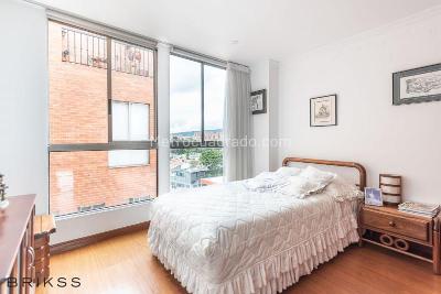 Apartamento de 3 alcobas en venta en Pontevedra, Bogotá, 102 m² · foto 6 de 11
