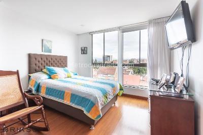 Apartamento de 3 alcobas en venta en Pontevedra, Bogotá, 102 m² · foto 7 de 11