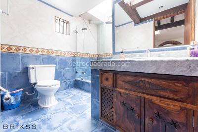 Casa de 5 alcobas en venta en La Calleja Usaquen, Bogotá, 300 m² · foto 17 de 20