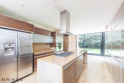 Casa de 4 alcobas en venta en Casa Bugambiles – Hacienda San Sebastian, Chía, 550 m² · foto 3 de 20