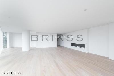 Apartamento de 4 alcobas en venta en Chico Norte, Bogotá, 395 m² · foto 4 de 17
