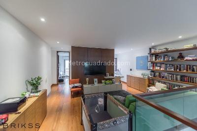 Apartamento de 3 alcobas en venta en Los Rosales, Bogotá, 280 m² · foto 11 de 17