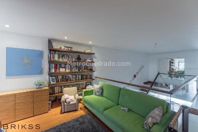 Apartamento de 3 alcobas en venta en Los Rosales, Bogotá, 280 m² · foto 12 de 17