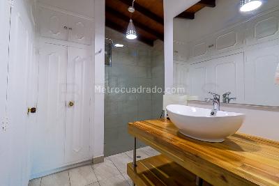 Apartamento en venta en Laureles, Medellín · foto 9 de 13
