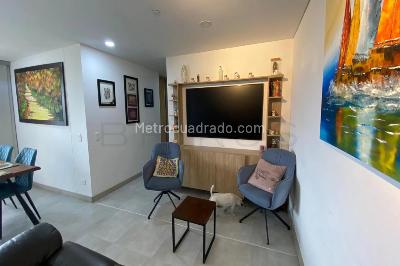 Apartamento en venta en El Esmeraldal, Envigado · foto 2 de 20