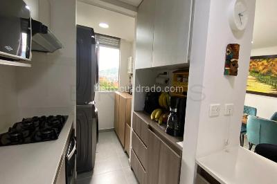 Apartamento en venta en El Esmeraldal, Envigado · foto 6 de 20