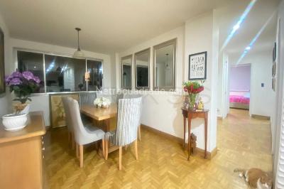 Apartamento de 3 alcobas en venta en El Tesoro, Medellín, 165 m² · foto 3 de 11