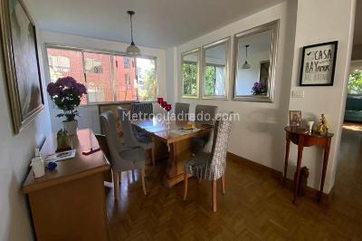 Apartamento de 3 alcobas en venta en El Tesoro, Medellín, 165 m² · foto 4 de 11