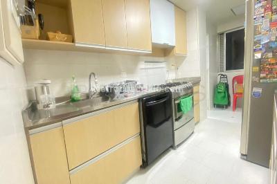 Apartamento de 3 alcobas en venta en El Tesoro, Medellín, 165 m² · foto 5 de 11