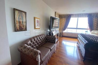 Apartamento de 3 alcobas en venta en El Poblado, Medellín, 408 m² · foto 12 de 16