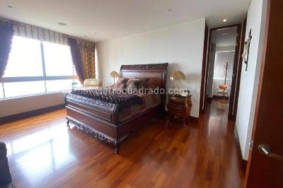 Apartamento de 3 alcobas en venta en El Poblado, Medellín, 408 m² · foto 14 de 16