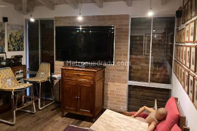 Casa de 3 alcobas en venta en Loma De Las Brujas, Envigado, 380 m² · foto 8 de 20