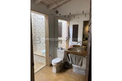 Casa de 3 alcobas en venta en Loma De Las Brujas, Envigado, 380 m² · foto 11 de 20