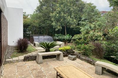 Casa de 3 alcobas en venta en Loma De Las Brujas, Envigado, 380 m² · foto 20 de 20