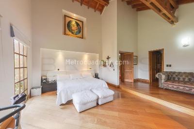 Casa de 4 alcobas en venta en Envigado, Envigado, 370 m² · foto 10 de 20