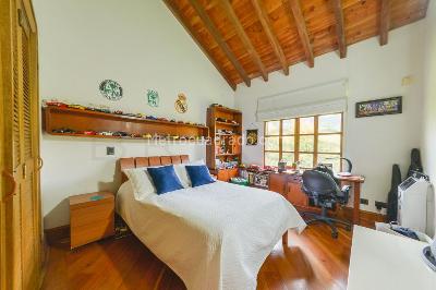 Casa de 4 alcobas en venta en Envigado, Envigado, 370 m² · foto 13 de 20