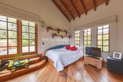 Casa de 4 alcobas en venta en Envigado, Envigado, 370 m² · foto 16 de 20