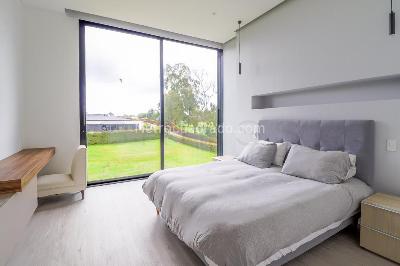 Casa de 4 alcobas en venta en Llanogrande, Rionegro, 723 m² · foto 15 de 20