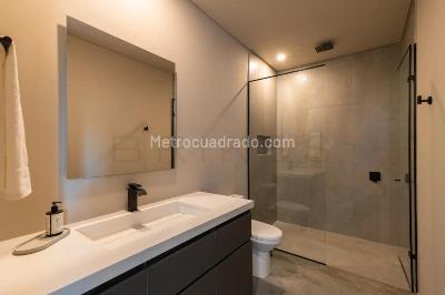 Apartamento en venta en El Poblado, Medellín · foto 7 de 10